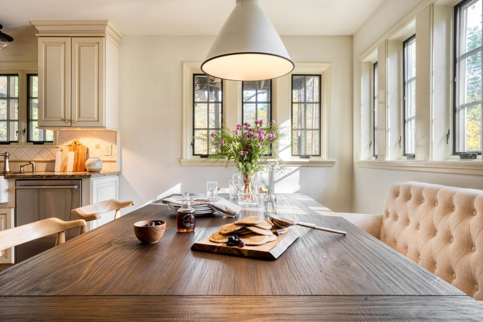 Cortland By Avantstay Charming Heritage Estate W Private Lake Pool Saugerties Esterno foto