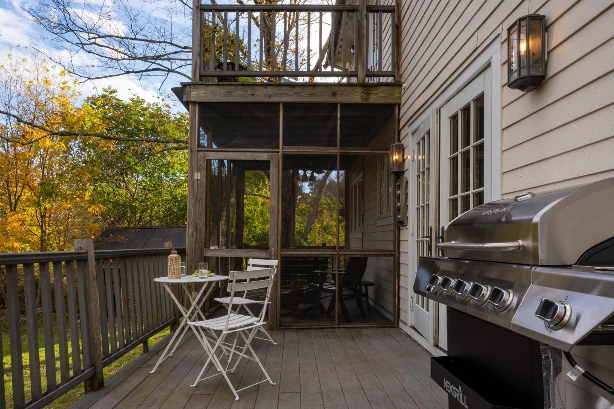 Cortland By Avantstay Charming Heritage Estate W Private Lake Pool Saugerties Esterno foto